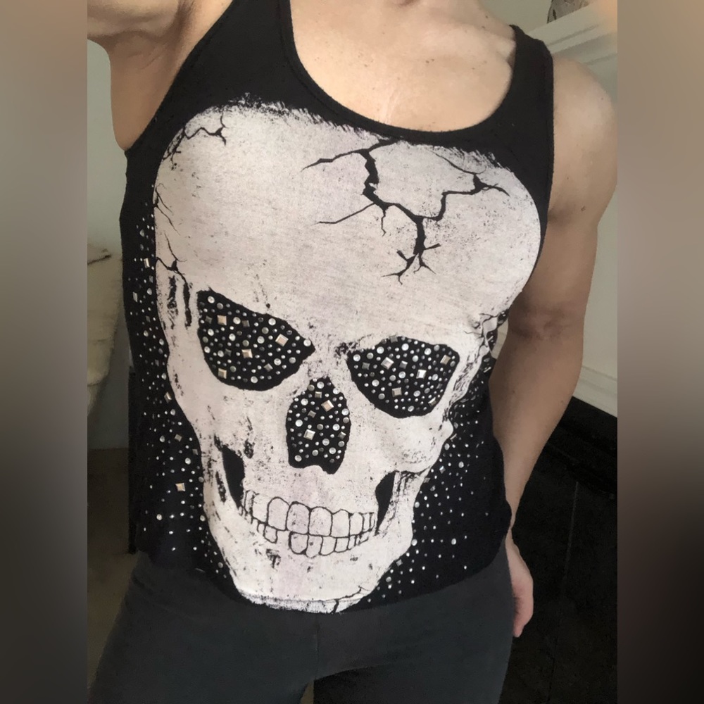 Wet seal, adorable, skull, embellished tank top S